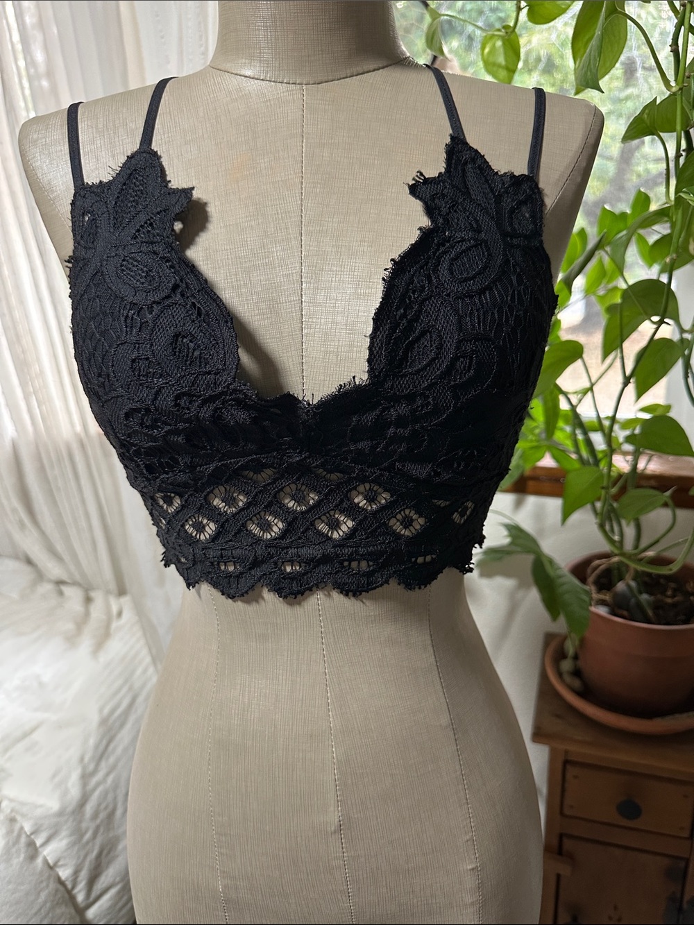 Black Lace Bralette - Women Intimates & Sleepwear